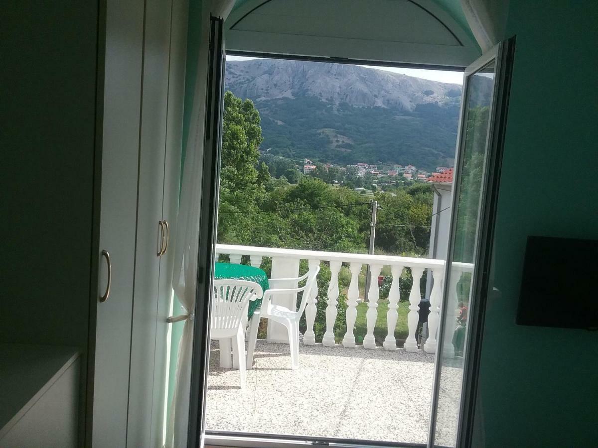 Apartman Put Lägenhet Baška Exteriör bild